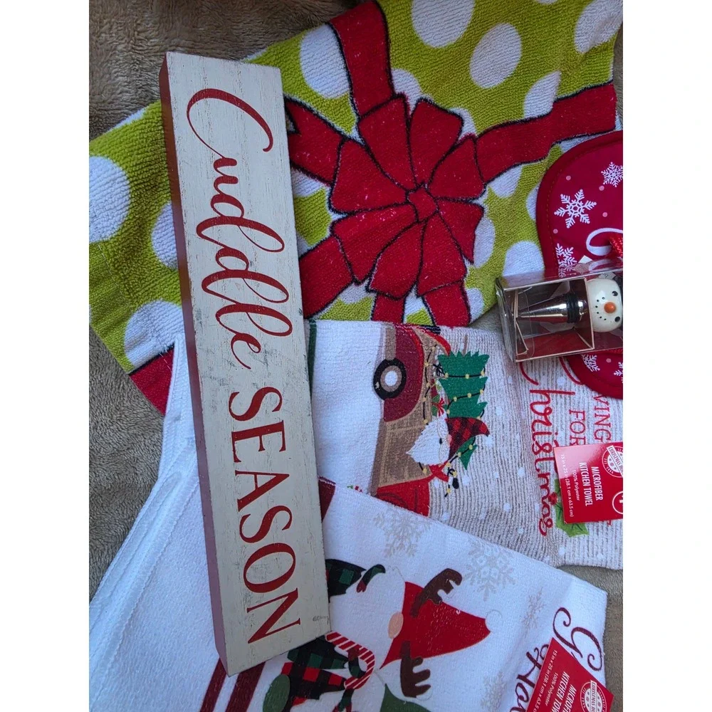 Christmas Kitchen Decor Set 6pc Gnomes Red Truck Towels Pot Holder Snowman Sign